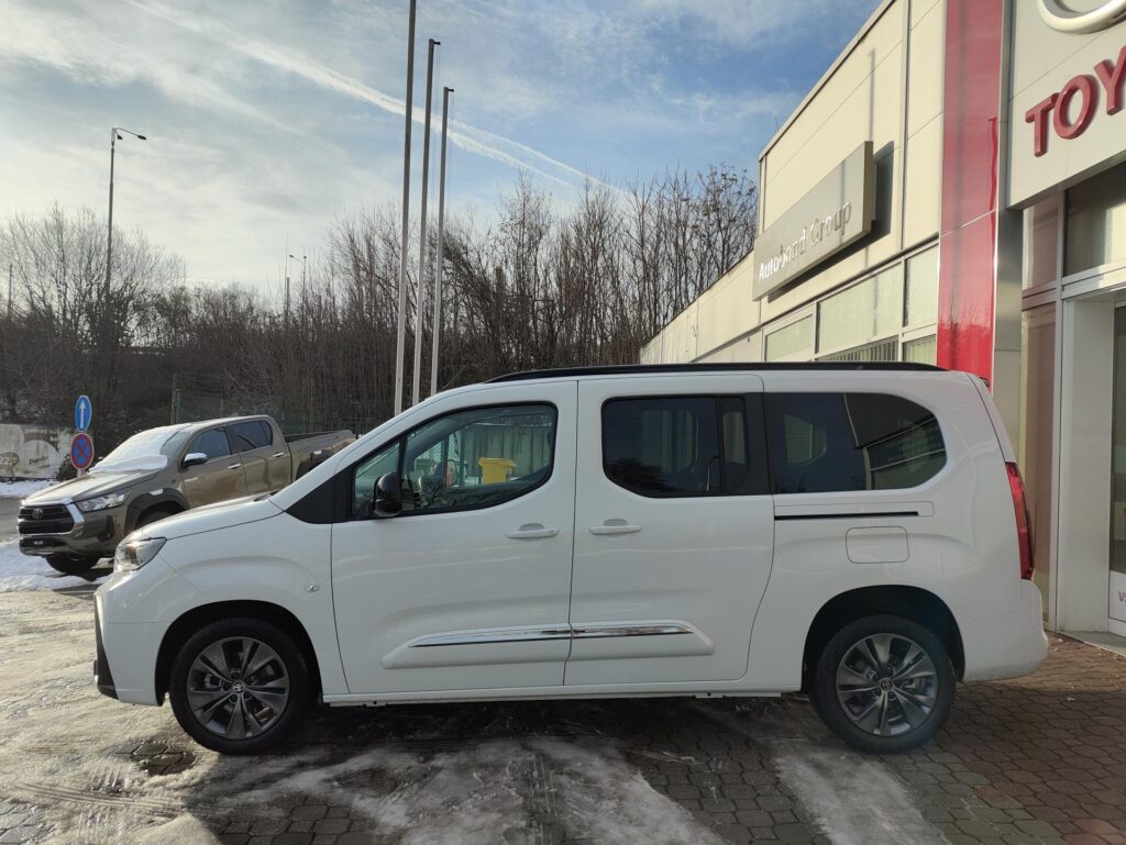 Toyota Proace City Verso  1.5D 6MT Family 7S