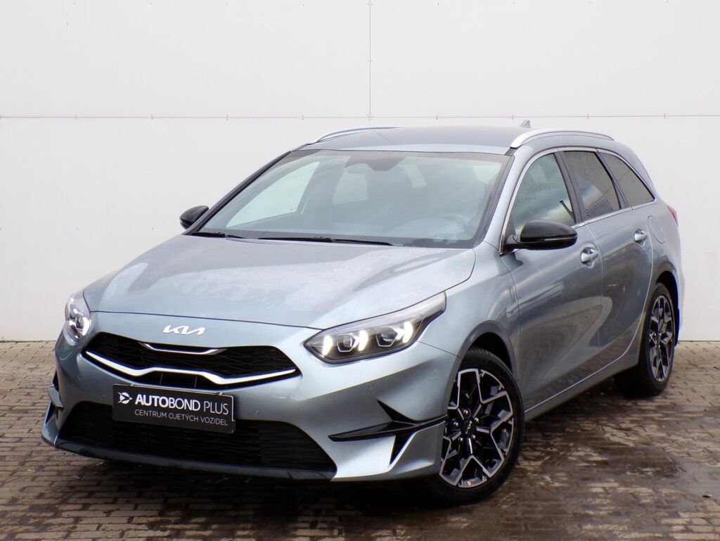 KIA Ceed  1.5 T-GDI 103kW Edice 30