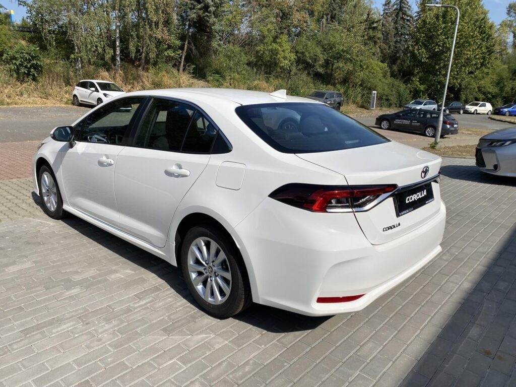 Toyota Corolla  1.5 6MT Klasik Comfort + tažné